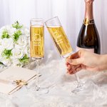 Verres à champagne personnalisés avec nom et date gravés Lot de 2 flûtes à champagne monogramme floral Cadeau de mariage pour les jeunes mariés