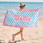 Serviette de plage à damier en microfibre à séchage rapide personnalisée avec nom Cadeau essentiel de voyage d'été pour les enfants