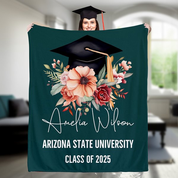 Personalized Watercolour Floral Grad Cap Graduates' Back Soft Throw Blanket with Name and Year School Celebration Home Decor Gift for Graduates