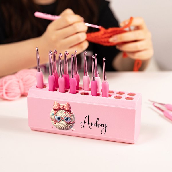 Personalised Cartoon Bow Yarn Ball Multicolour 3D Printed 17 Hole Crochet Hook Storage Box Display Stand with Name Birthday Gift for Knitting Lovers
