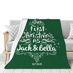 Personalisierte Unsere erste Weihnachten Fleecedecke Weihnachtsbaum Design mit Namen Home Decor Weihnachtsgeschenk für Paar Liebhaber