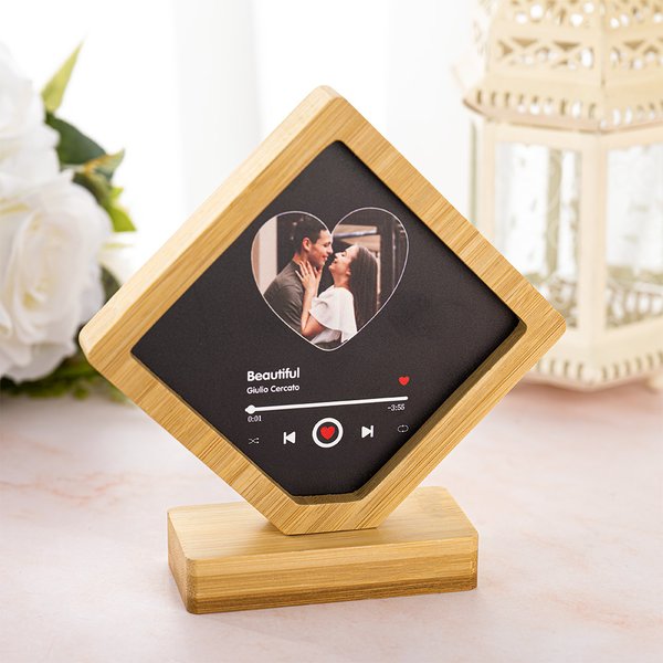 Personalized Rhombic Wooden Magnetic Music Player Design Photo Frame with Name and Base Anniversary Birthday Gift for Couples Family