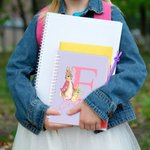Cahier à spirales A5 et parure de stylos lapin avec initiales et noms personnalisés Cadeau d'anniversaire de Pâques pour enfants