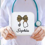 Portagioie portatile in pelle con nome, regalo di laurea essenziale e di apprezzamento per il personale medico.