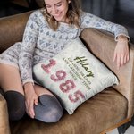 Personalizado 3D Rosas Plumas Suculentas Año de Nacimiento Diseño Suave Funda de Almohada con Nombre y Texto Decoración del Hogar Regalo de Cumpleaños para Amigos Familia 4