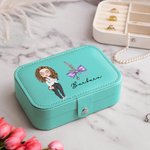 Personalizzato fiore di nascita fiocco medico personaggio dei cartoni animati scatola di gioielli in pelle PU con nome compleanno infermiera settimana regalo per il personale medico