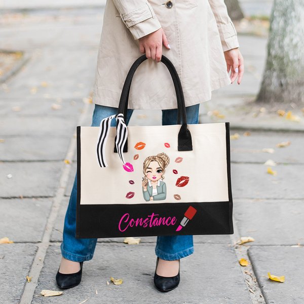 Spersonalizowana moda Cartoon Girl Lipstick Design Duża płócienna torba z imieniem Prezent urodzinowy dla kobiet Dziewczyny
