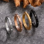Personalizado Minimalista Delgado Rombo Spinner Fidget Anillo con texto grabado Ansiedad Alivio Joyería Cumpleaños Inspirational Gift for Men Women