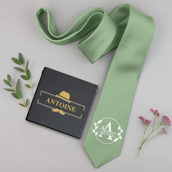 Cravate Monogramme Multicolore Personnalisée avec Initiale et Nom Cadeau d'Anniversaire Mariage Fête des Pères pour Homme