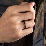 Personalizado Minimalista Delgado Rombo Spinner Fidget Anillo con texto grabado Ansiedad Alivio Joyería Cumpleaños Inspirational Gift for Men Women