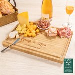 Planche à découper en bambou gravée au nom de l'arbre de l'amour avec rainure pour le jus de fruit Cadeau de mariage de pendaison de crémaillère pour couple
