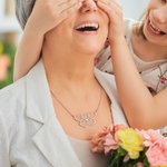 Collar con colgante en forma de corazón personalizado con 1-8 nombres de familiares joyería regalo de cumpleaños o Día de la Madre para mujeres