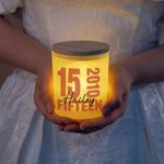 Tarro de vela de cumpleaños personalizado con nombre Vela LED y tapa de madera Cumpleaños Aniversario Regalo para Familia Amigos
