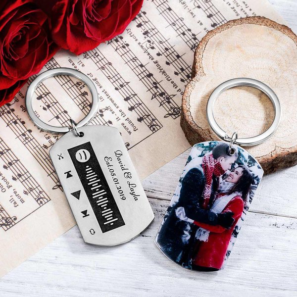 Portachiavi personalizzato per lui/lei con foto di Spotify e canzoni d'amore