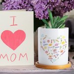 Personalized Colorful Heart Birth Flower Name Cloud Ceramic Planter Pot with Drainage and Bamboo Base Birthday Mother's Day Gift for Mom Grandma