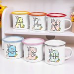 Personalisierte Cute Bunny Floral Initial 11 oz farbigen Rand Emaille-Becher mit Namen Ostern Familie Versammlung Party Geschenk für Kinder