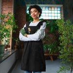 Tablier à volants rétro avec nom et sangle ajustable Cadeau de mariage pour manucure et cuisinier