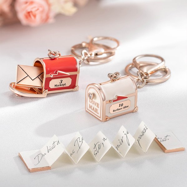 Personalisierter Öffnbarer LOVE MAIL Briefkasten Schlüsselanhänger mit Staße Text Gravur Liebesbrief Valentinstag Jahrestag Geschenk für Paare