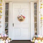 Lapin de Pâques avec panier de fleurs personnalisé Panneau de porte en bois pour décoration de cour,