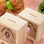 Personalized Mini Boss Cartoon Kid Wooden Clear Money Box Piggy Bank with Name Desk Decor Birthday Gift for Boys Girls