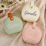 Scatola portagioie a mano in pelle PU personalizzata dal design semplice e dal nome, portatile e da viaggio, regalo di compleanno per la festa della mamma per donne e ragazze