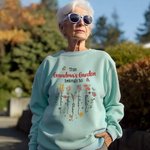 Personalized Multicolor This Garden Belongs To 1-12 Birth Flowers T-shirt and Sweatshirt with Names Birthday Mother's Day Gift for Mom Grandma