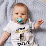 Personnalisé Our First Mother's Day Together 100% Cotton Baby Bodysuit T-shirt Matching Outfit with Photo and Names Cadeau de Fête des Mères pour Nouvelle Maman Bébé