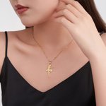 Collana personalizzata con nome inciso e ciondolo a forma di una ballerina regalo ideale per compleanno per donne ragazze o appassionate di danza