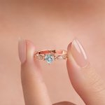 Personlig Dainty Heart Birthstone Zircon Promise Ring med gravert navn Bursdag Morsdag Bryllupsgave til kvinner