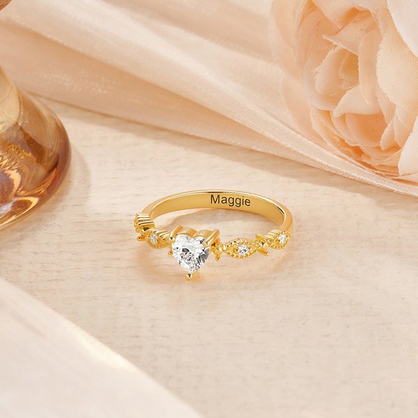 Personlig Dainty Heart Birthstone Zircon Promise Ring med gravert navn Bursdag Morsdag Bryllupsgave til kvinner