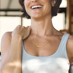Personalizzato mamma nascita fiore ciondolo collana gioielli Dainty Compleanno Anniversario Festa della mamma regalo per le donne