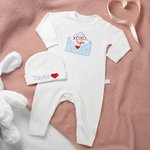 Bordado Personalizado XOXO Love Sobre 100% Algodón Conjunto de Pelele y Gorro para Bebé con Nombre Primer Regalo de San Valentín para Bebé