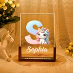 Personalisiertes Niedliches Fantasie Einhorn Acryl LED Nachtlicht mit Namen Initiale Holzsockel Kinderzimmer Haus Deko Geburtstag Geschenk für Kinder