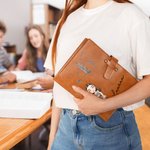 Spersonalizowany znak zodiaku Kwiat narodzin A5 Szkicownik Notatnik Skóra PU Okładka z imieniem i kieszenią do przechowywania Powrót do szkoły Prezent urodzinowy dla kobiet