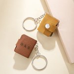 Porte-clés en Cuir PU Personnalisé avec 10-14 Photos et Textes Style Mini Album en Cuir Cadeau d'Anniversaire pour Amis Couples Famille