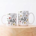 Personlig keramisk mugg med månadsblommor och namn vacker present till mamma och mormor på mors dag