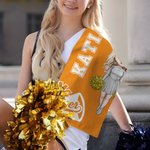 Personalisierte Cartoon Cheerleading Mädchen weiche schnell trocknende Waffel Handtuch mit Namen und hängenden Clip Sport Zubehör Geburtstag Geschenk für Cheerleader Frauen