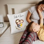 Personalisierte Mama und Kind Cartoon Charakter Throw Kissenbezug mit Geburt Blume und Name Muttertag Geburtstag Geschenk für Oma Mama