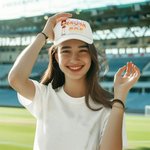 Personalisierte Baseball Mom Ice Cream Dripping Baseball-Kappe mit Namen und verstellbare Snapback Muttertag Geburtstag Geschenk für Baseball-Mutter-Spieler-Liebhaber