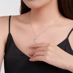 Personalisierte künstlerische Floral Initial Zirkon Halskette Zierlich Schmuck Geburtstag Muttertag Geschenk für Mama Schwestern Freunde