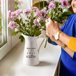 Personalisierte Liebe wächst hier Geburt Blumengarten Keramik Blumenvase mit Titel und 1-12 Namen Geburtstag Muttertag Geschenk für Mama Oma