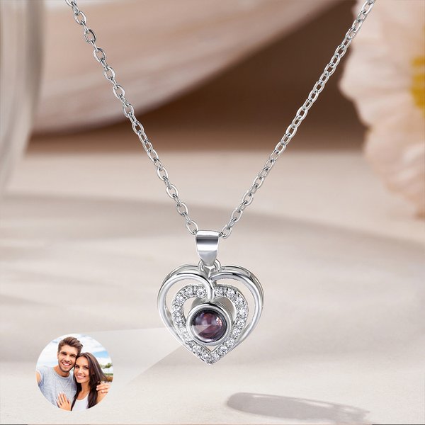 Collier de projection personnalisé avec photo - Bijoux à pendentif en forme de cœur - Cadeau fête des Mères Saint-Valentin pour les femmes