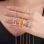 Personalisierte künstlerische Floral Initial Zirkon Halskette Zierlich Schmuck Geburtstag Muttertag Geschenk für Mama Schwestern Freunde