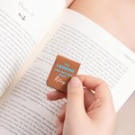 Personalisierte Floral Happy Retirement Magnetische Leder Lesezeichen Clip mit Namen und Jahr Schule Büro Schreibwaren Geburtstag Geschenk für Bücherwürmer