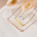Collier familial personnalisé avec pendentif en forme de coeur 1-10 avec noms gravés Bijoux de femme délicats Cadeau d'anniversaire de la fête des mères pour maman grand-mère
