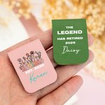 Personalisierte Floral Happy Retirement Magnetische Leder Lesezeichen Clip mit Namen und Jahr Schule Büro Schreibwaren Geburtstag Geschenk für Bücherwürmer