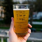 Gepersonaliseerd 1-6 Handgeschreven Tekst Ontwerp 16 oz Helder Bierglas met Naam en Leeftijd Vaderdag Verjaardagscadeau voor Papa Opa Bierliefhebber