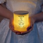 Personalisierte Mama Schwan beschützt ihre Babys LED Kerze Glas mit Namen und Text Home Decor Muttertag Geburtstag Geschenk für Mama Oma