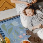 Personlig blommig kramande björn tofs mjuk kasta filt med namn heminredning mors dag födelsedagspresent till mamma mormor