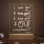 Luz nocturna LED con diseño de letra manuscrita personalizada para 1-6 niños con base de madera con nombre y edad Decoración para el hogar Regalo de cumpleaños para el Día de la Madre para la familia